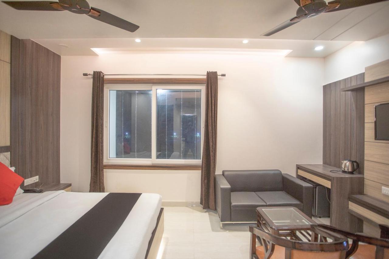 Capital O 69415 Green View Resort Aligarh Exterior photo